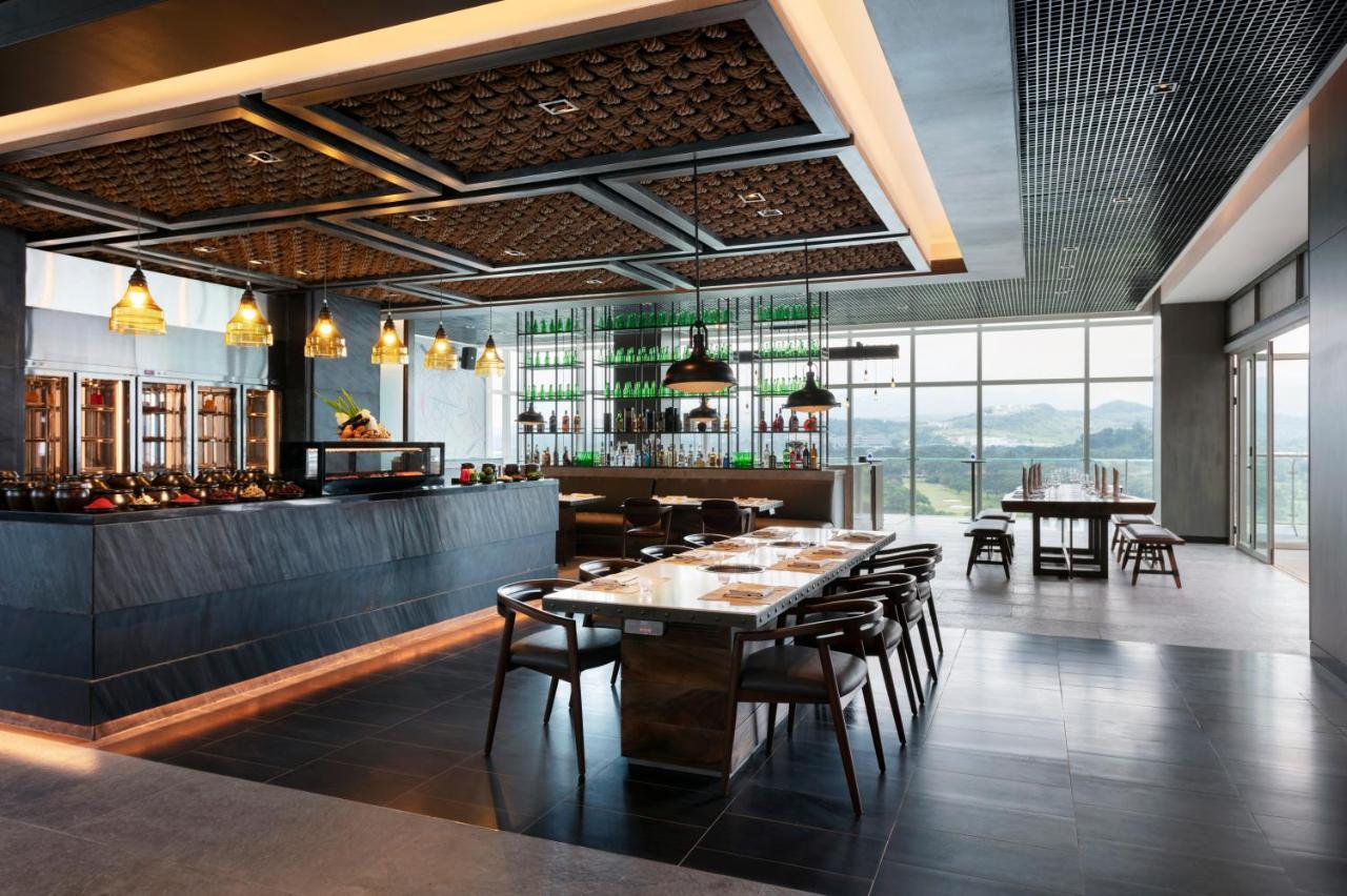 Clark Marriott Hotel Mabalacat Ngoại thất bức ảnh